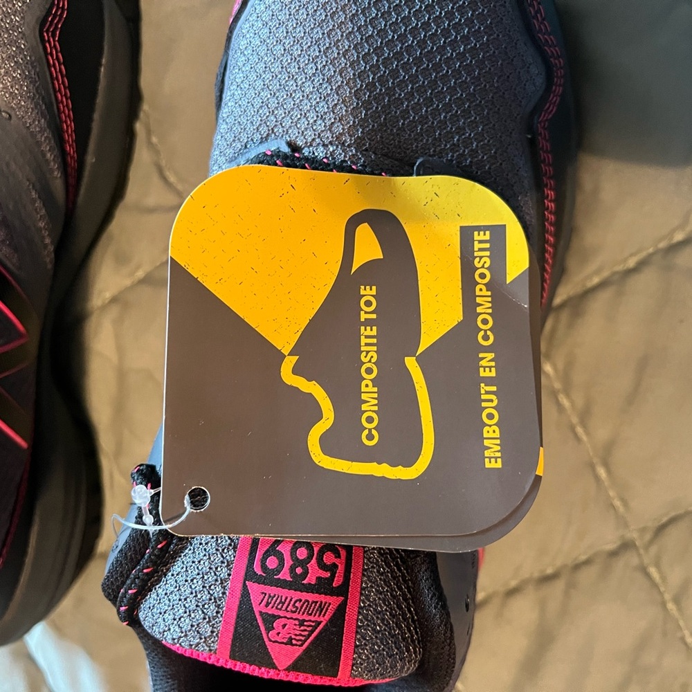 New Industrial 589 Work Sneakers in Gray/black with Pink Accents - Picture 5 of 10